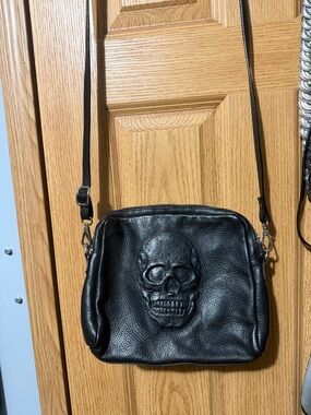 OPELLE Edgy Black Leather Skull CROSSBODY